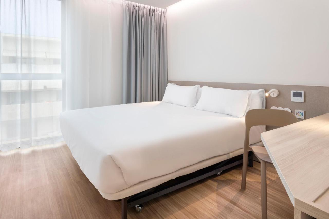 B&B Hotel Santo Tirso Luaran gambar