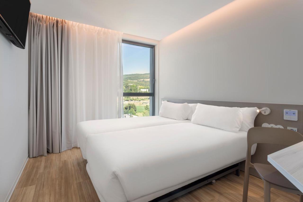 B&B Hotel Santo Tirso Luaran gambar