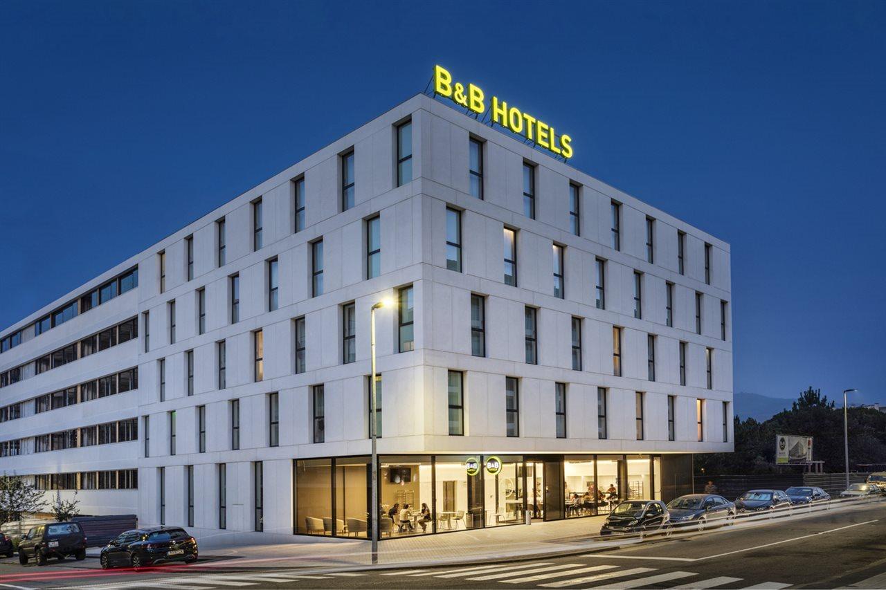 B&B Hotel Santo Tirso Luaran gambar