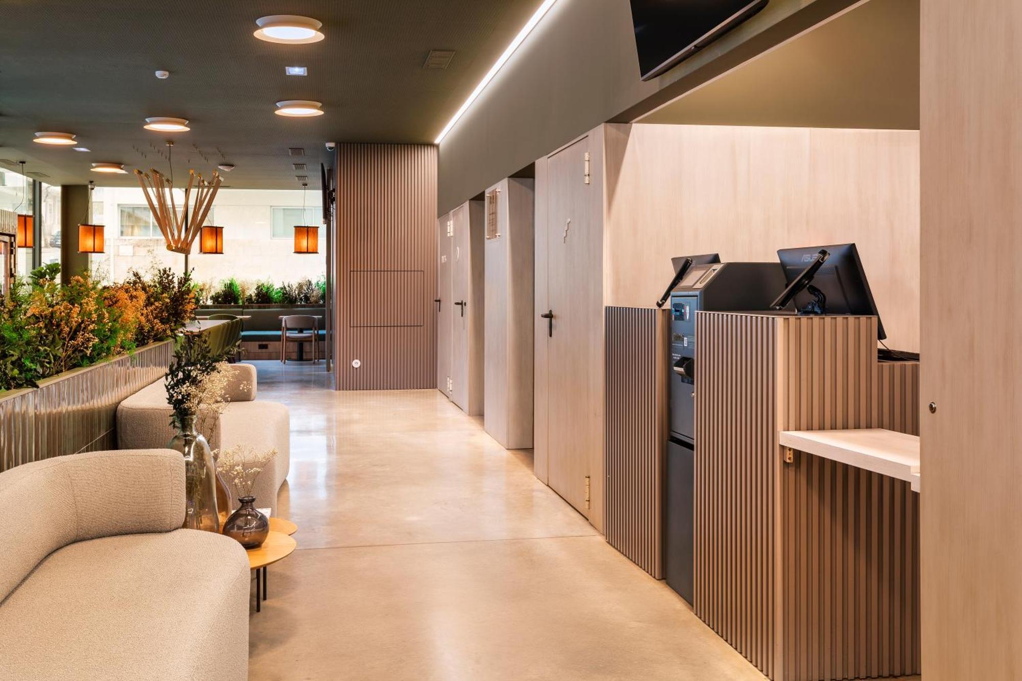 B&B Hotel Santo Tirso Luaran gambar